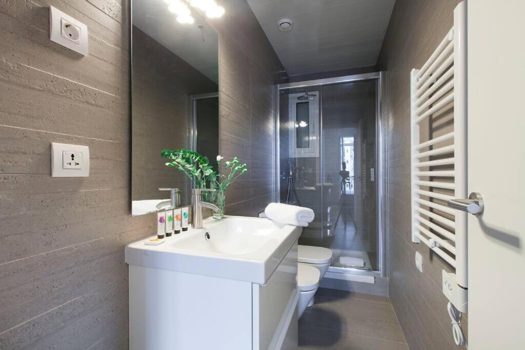 Beautiful 4Bd 4Ba Apartment In Eixample District Барселона Экстерьер фото