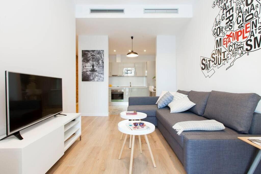 Beautiful 4Bd 4Ba Apartment In Eixample District Барселона Экстерьер фото